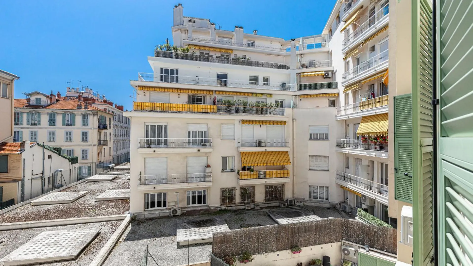 Apartment Charming Central 1 Bdr Nice France